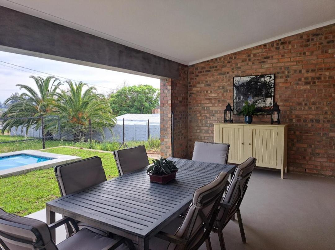 Karenina's Self-catering Villa *