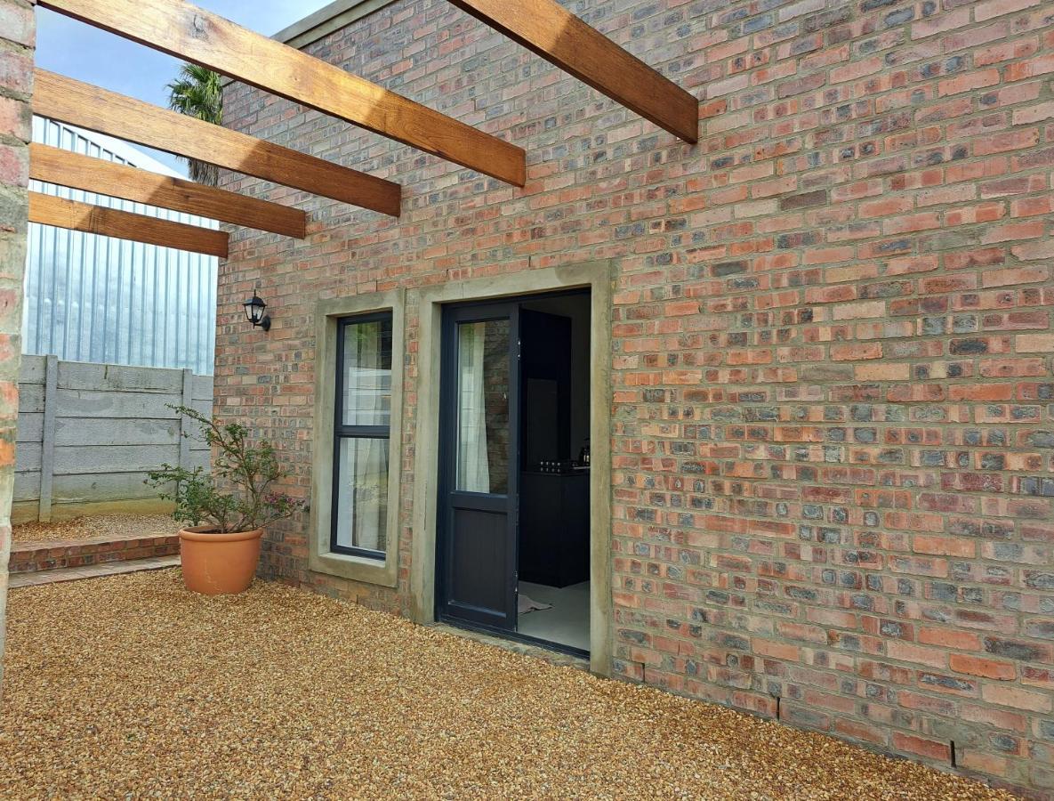 Villa Karenina's Self-catering Riebeek-Kasteel