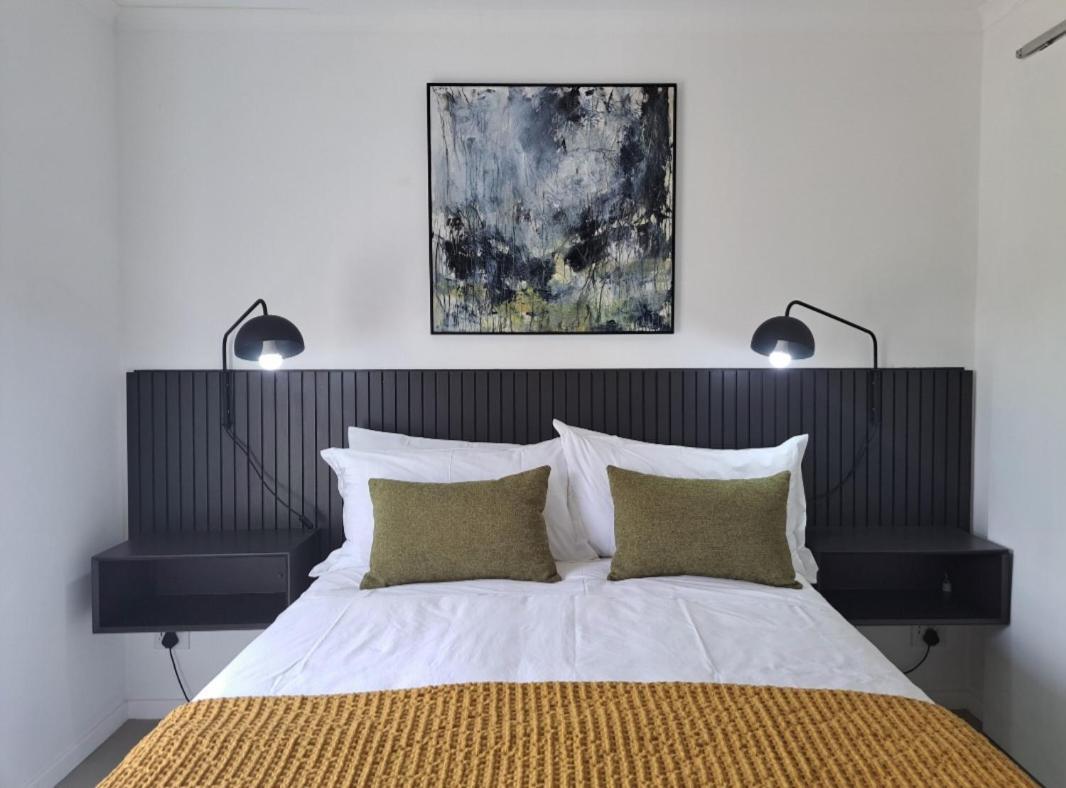 Karenina's Self-catering
